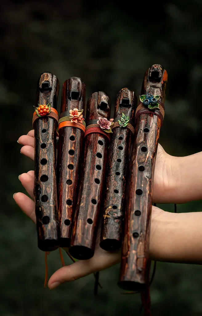 Elan Ulv Flutes: Native American Style Flutes