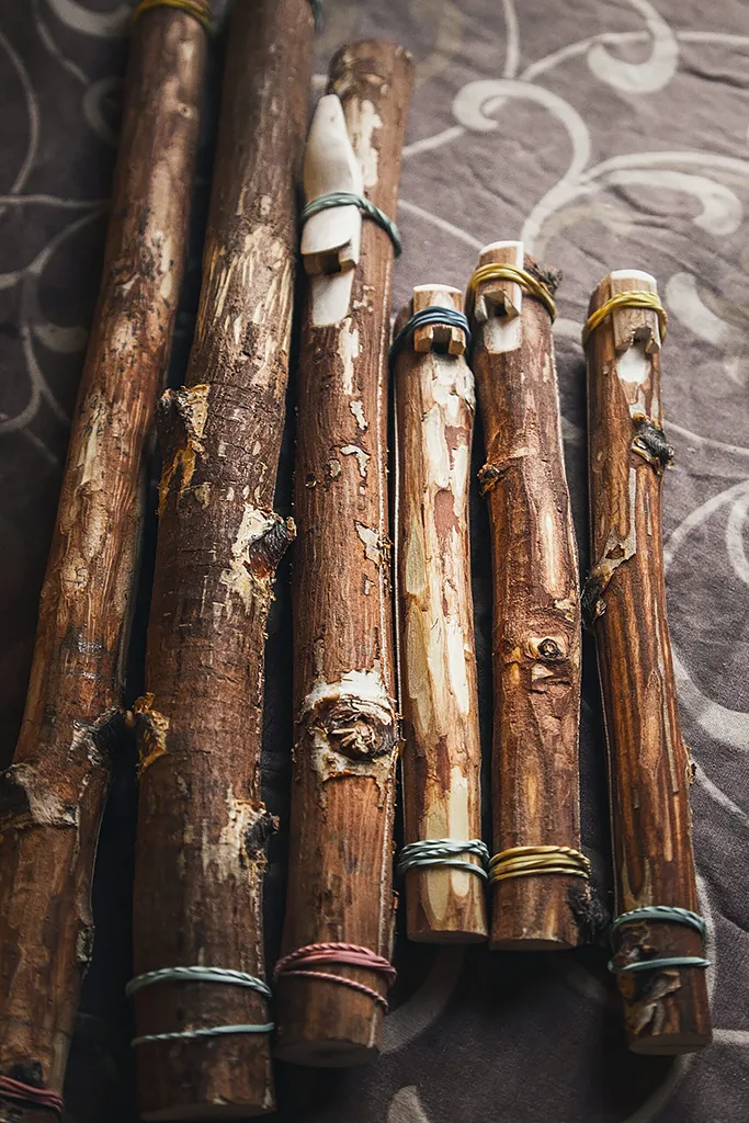 Elan Ulv Flutes: Native American Style Flutes