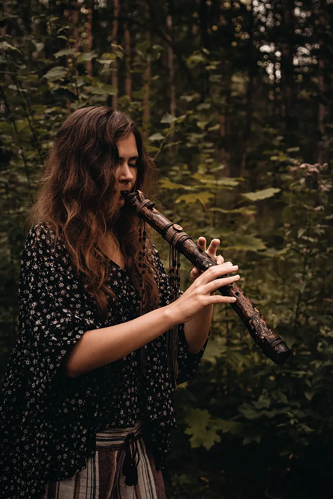 Elan Ulv Flutes: Native American Style Flutes